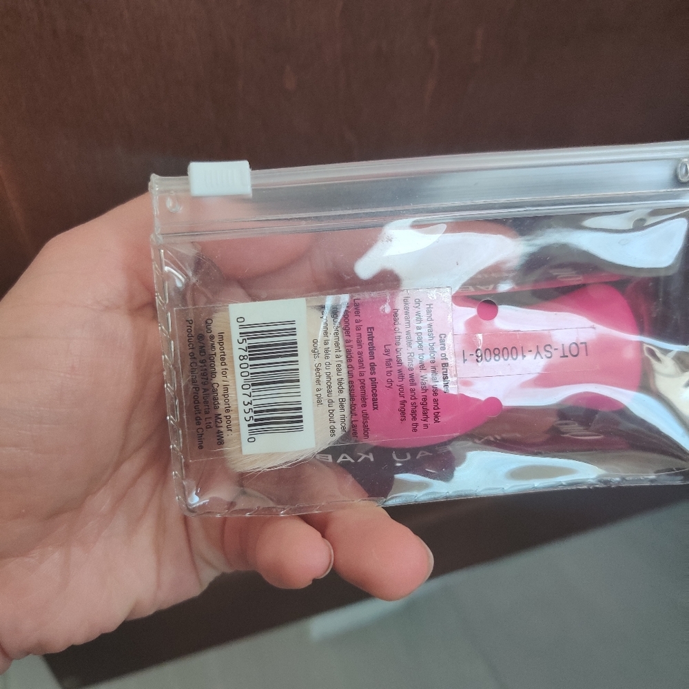 2for $30,4for$50Quo limited edition kabuki brush